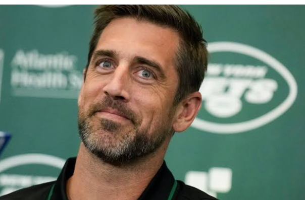 BREAKING NEWS:AARON RODGERS ANNOUNCES PARTNERSHIP WITH UNDER ARMOUR TO …